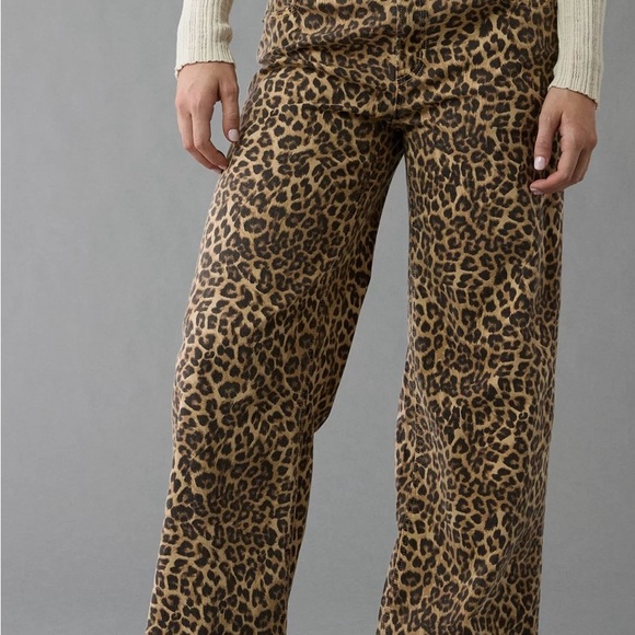 aerie Denim - American Eagle Outfitters AE Stretch Leopard Low Rise Baggy Wide-Leg Pants 4
